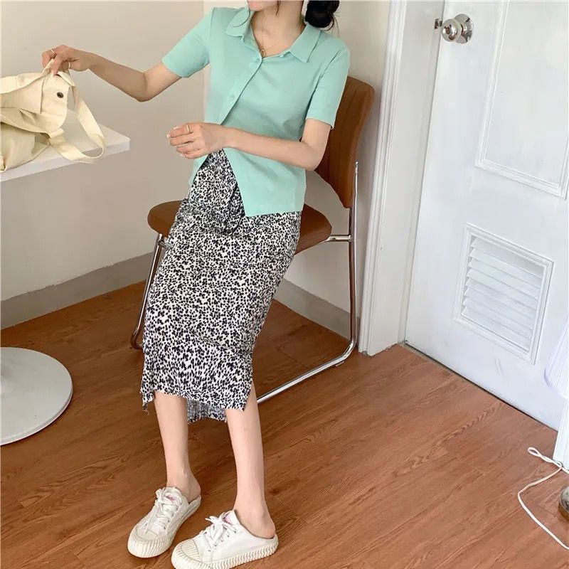 BH Set 2 mảnh gồm chân váy và áo tay ngắn họa tiết hoa thời trang cho nữ (bán lẻ)