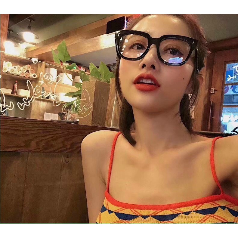 Kính giả cận hai chấm cực hot | BigBuy360 - bigbuy360.vn