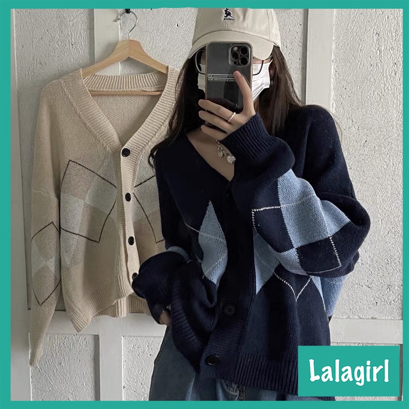Áo khoác Cardigan len thổ cẩm xanh than phối kim cương dáng rộng