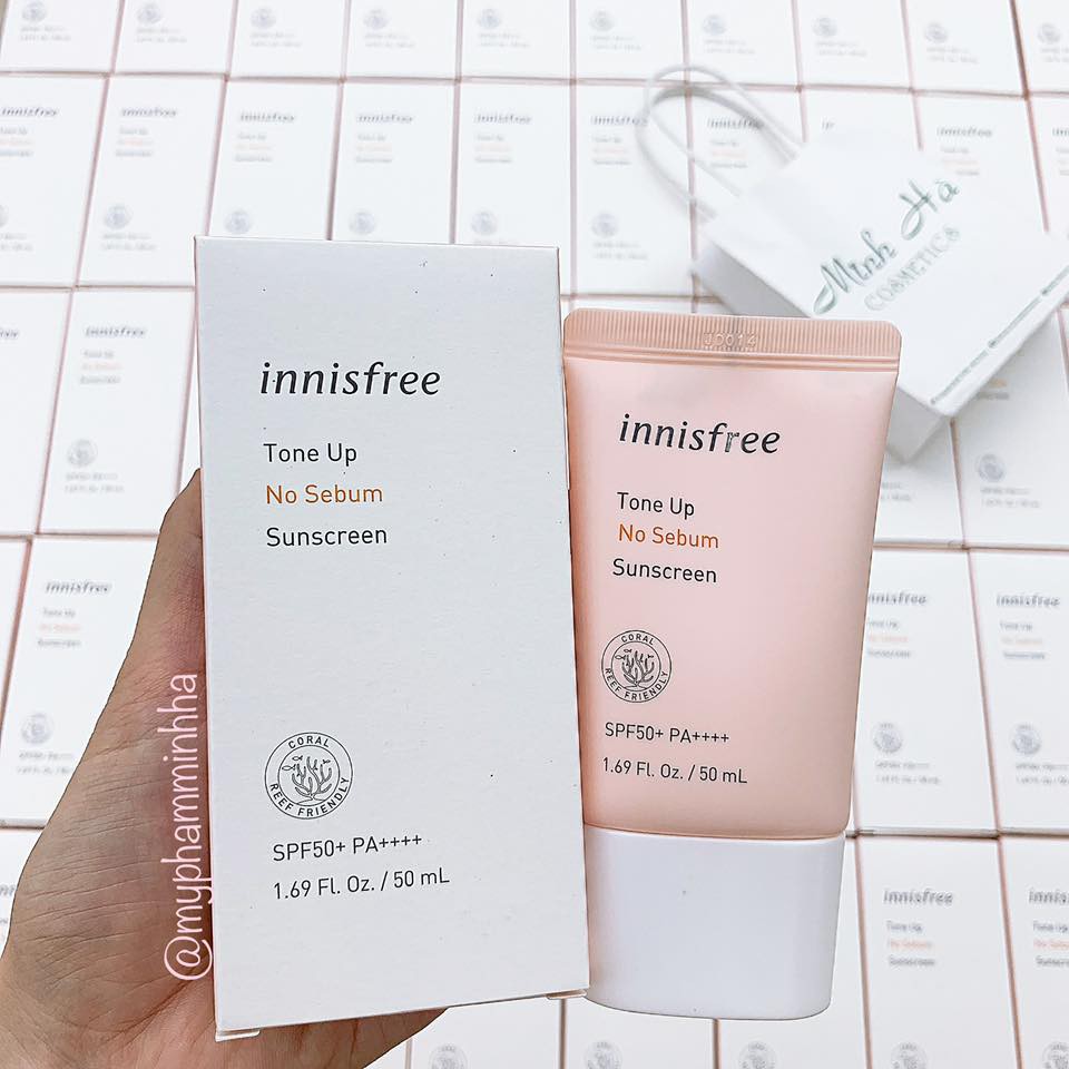 Kem chống nắng Innisfree Tone Up No Sebum Sunscreen SPF35/ PA+++ 50ml nâng tông kiềm dầu