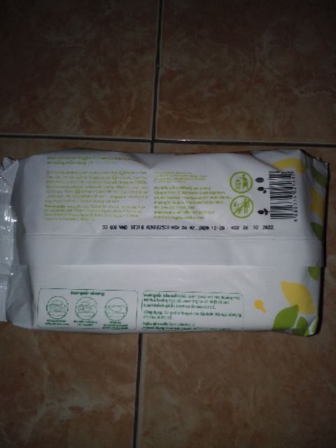 Khăn Ướt Sơ Sinh Không Mùi Huggies 64 Tờ
