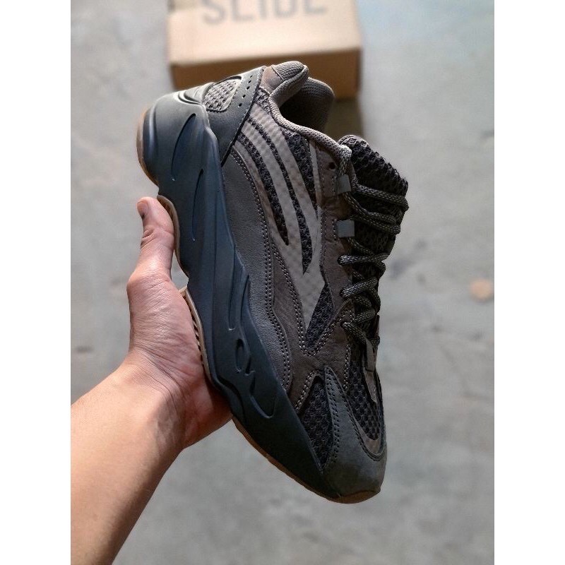 ( hàng 1...1 + hình tự chụp thật + đế hạt ép + full box ) giày thể thao sneaker nam ZYZ nâu full phản quang