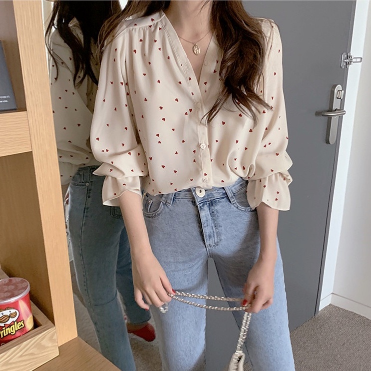 Áo Sơ Mi Nữ Cổ Chữ V Dài Tay In Hình Trái Tim Phong Cách Hàn Quốc Kiểu Mới
