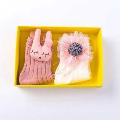 Hộp 2 đôi tất cao thỏ hoa cho bé