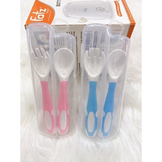 Sét thìa dĩa nhựa uốn cong 360 độ cho bé tập xúc