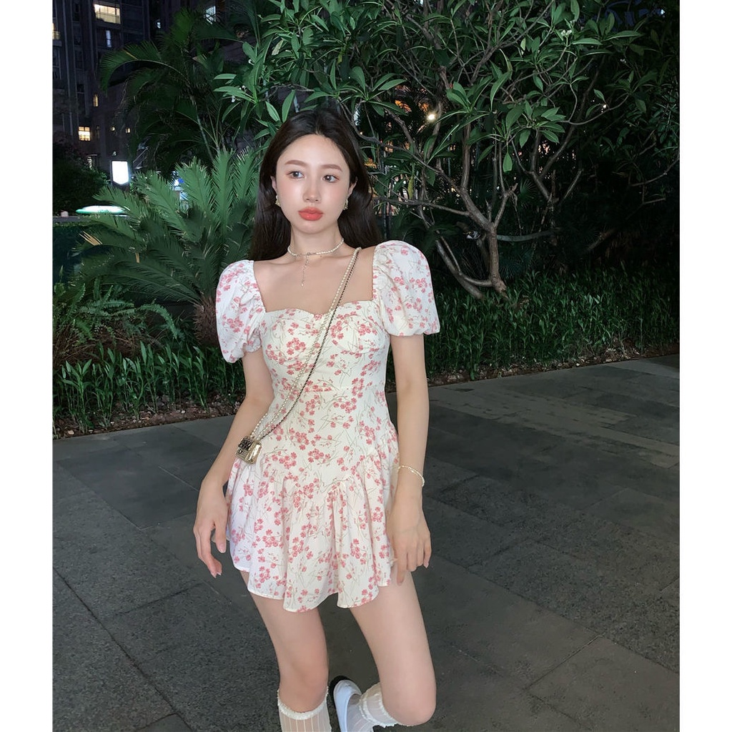 Jiashucheng Đầm Ngắn Ôm Eo Tay Phồng Họa Tiết Hoa Phong Cách Pháp Ngọt Ngào Thời Trang Mùa Hè Cho Nữ