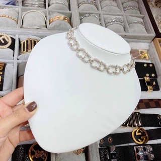 Choker C.D