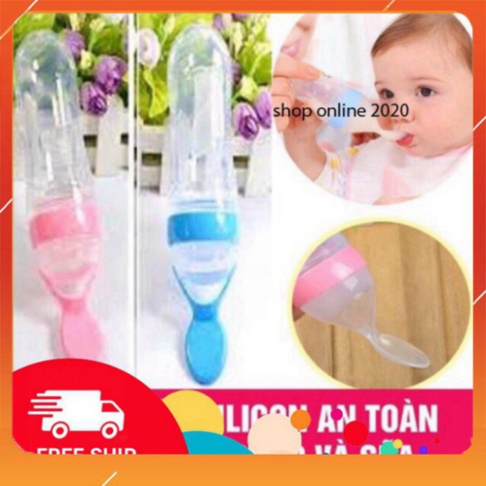 Bình thìa ăn dặm cho bé