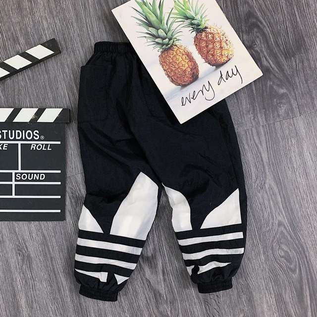 Set Kid gió Adidas BigLogo