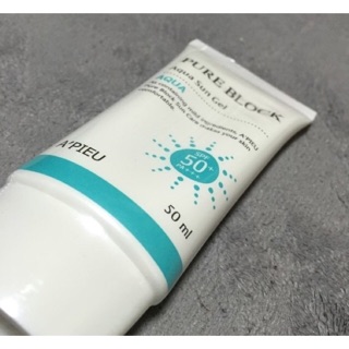 Kem chống nắng A'pieu Pure Block Natural