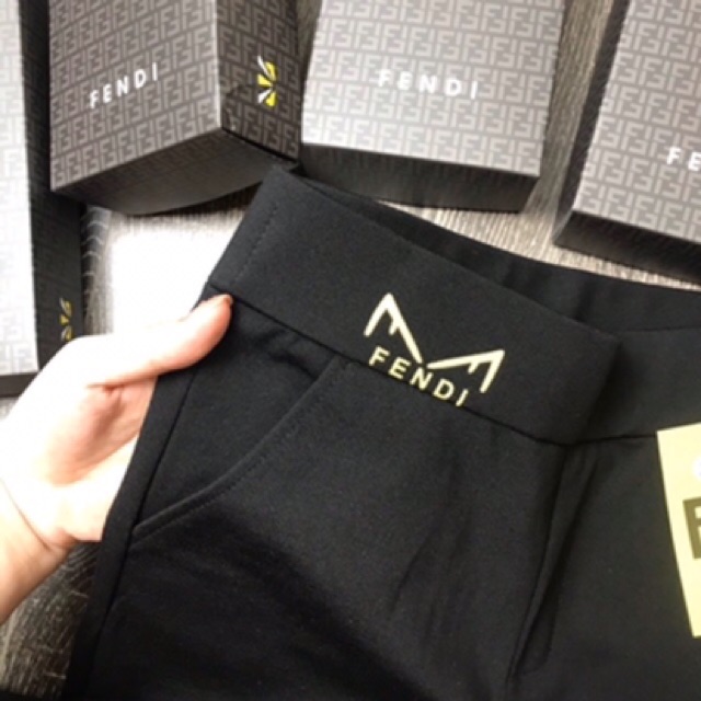 HÀNG LOẠI 1-QUẦN LEGGING FENDY MỚI 2020-ẢNH THẬT | BigBuy360 - bigbuy360.vn