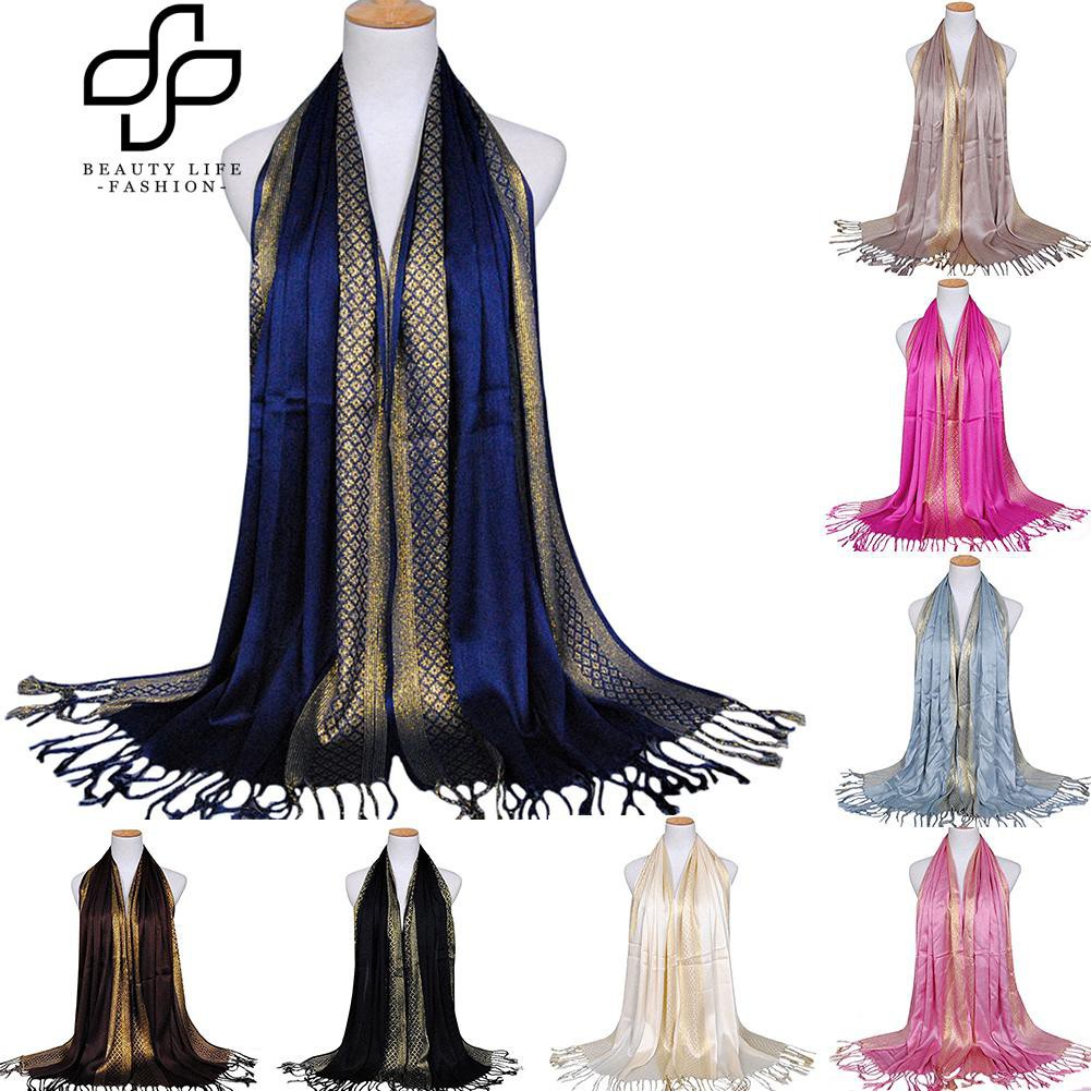 Khăn choàng cổ tua rua hoạ tiết