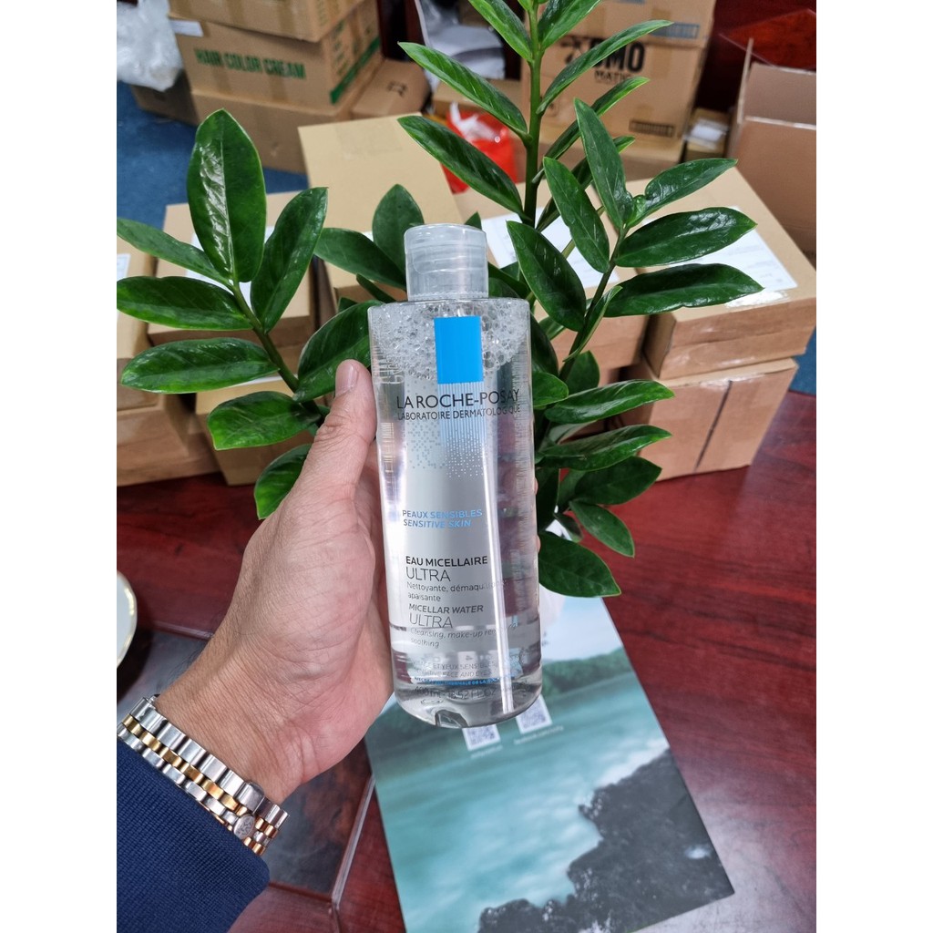 Nước tẩy trang dành cho da dầu - da nhạy cảm LA ROCHE POSAY 400ML | BigBuy360 - bigbuy360.vn