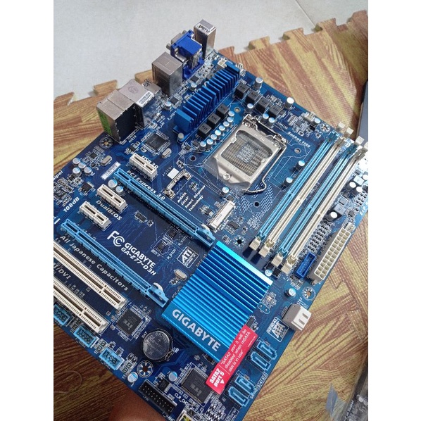 GA - Z77 - D3H . socket 1155/ 4 khe ram ddr3.Có công mSATA Nguyên Zin đầy đủ chặn