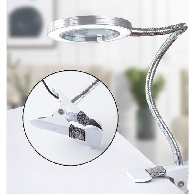  Đèn Led Mini Kẹp Bàn Làm Nail, Nối Mi ,Phun Xăm 2 Chế Độ Sáng.thân đèn lò xo xoay chỉnh  360 độ