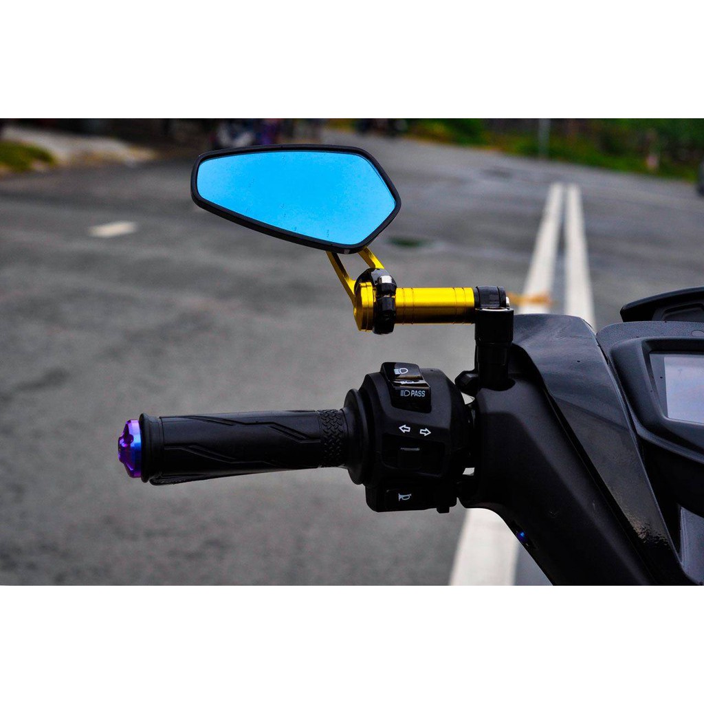 Gương chiếu hậu kính xe hình thoi cạnh sắc cực ngầu cho các tay đua dân chơi xe