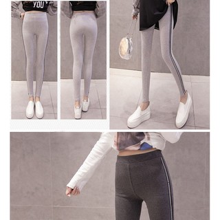 Legging nữ kẻ sọc phối chữ 2 bên
