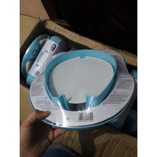 Bệ lót thu nhỏ bồn cầu chicco,bệ lót bồn cầu ,bệ toilet