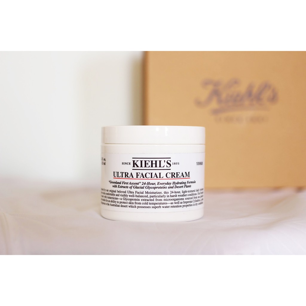 Kem dưỡng Kiehl's Ultra Facial Cream cấp ẩm cực tốt cho da khô