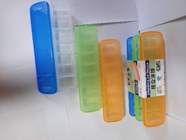 Vỉ 3 khay đá có nắp