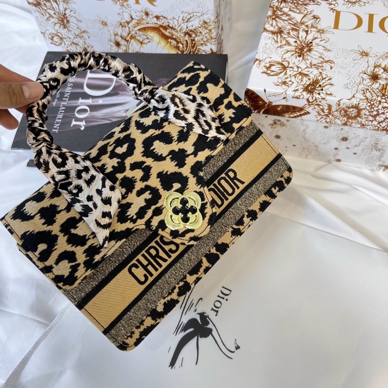 Túi xách dr quai xoắn tặng kèm nơ full box ảnh thật