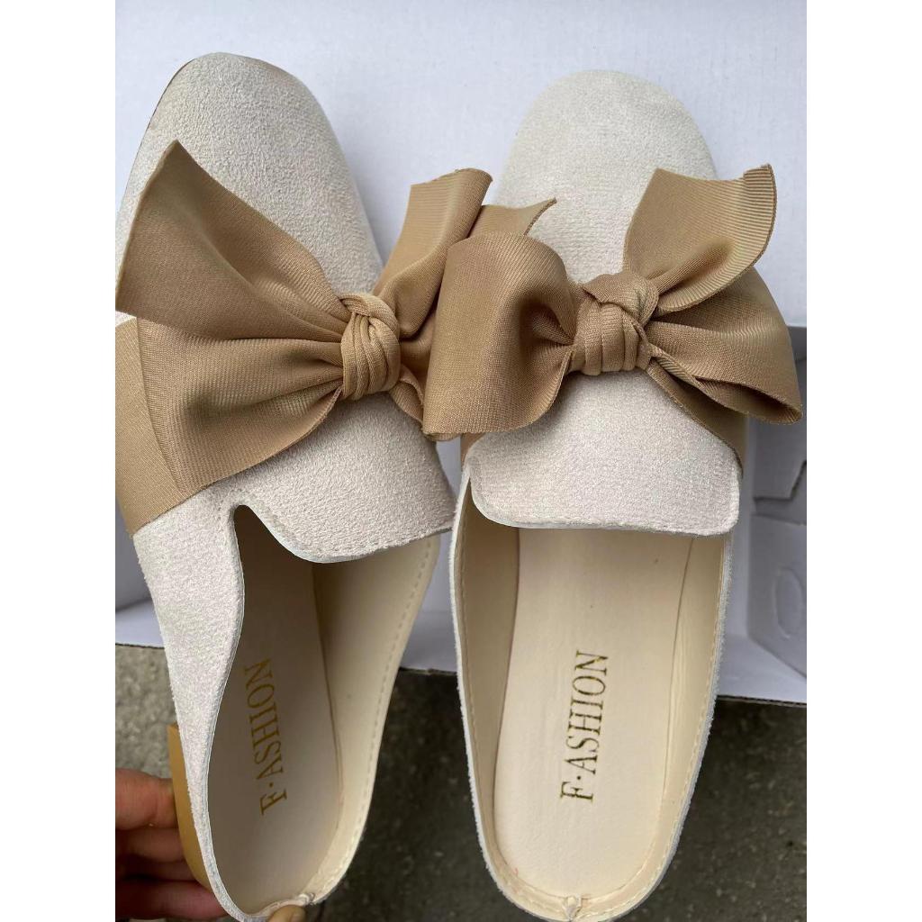 Dép Bít Mũi Đính Nơ Và Ngọc Trai Thời Trang Cho Nữ