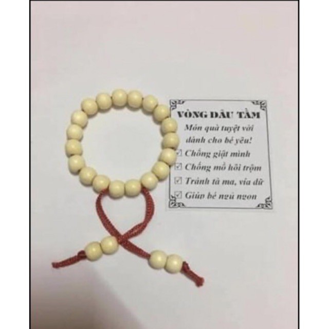Vòng dâu tằm cho bé - bé sơ sinh