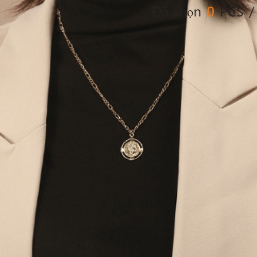Dây chuyền Vòng cổ Choker màu Gold Medallion mặt tròn điêu khắc HALLA DC101