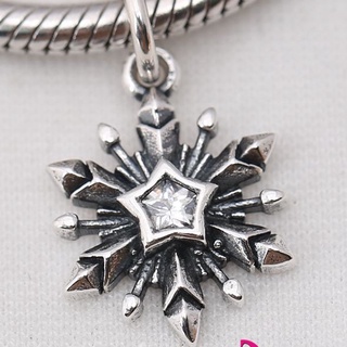 Charm hoa tuyết treo