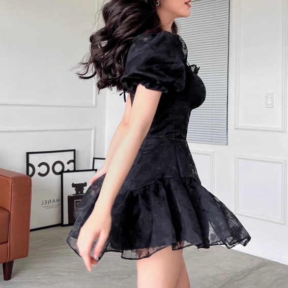 Đầm đi tiệc cưới dáng xòe phong cách tiểu thư, thiết kế hai cách mặc xinh xắn