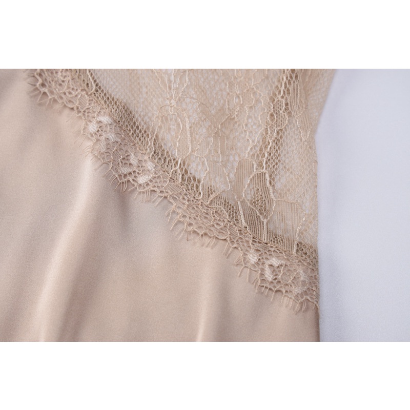 Đầm Ren Hở Lưng Thiết Kế Quyến Rũ Cho Nữ