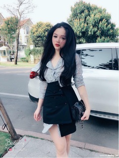 Chân váy lệch- áo ren
