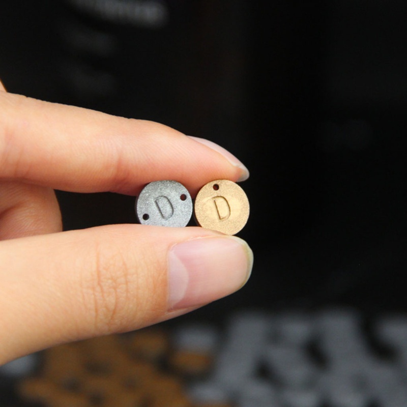 Khuôn resin làm mặt vòng cổ tròn chữ cái