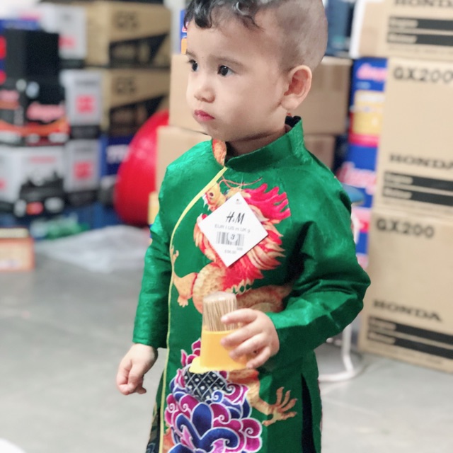Áo dài gấm