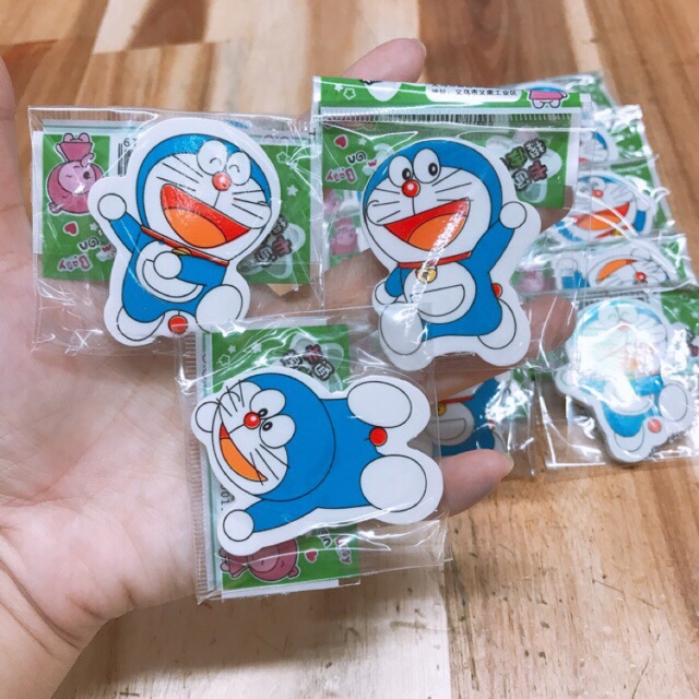 gôm tẩy doremon đáng yêu