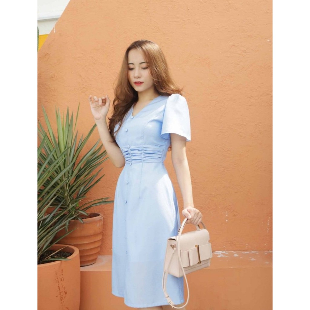 Mã 18_Váy xanh dài thanh lịch