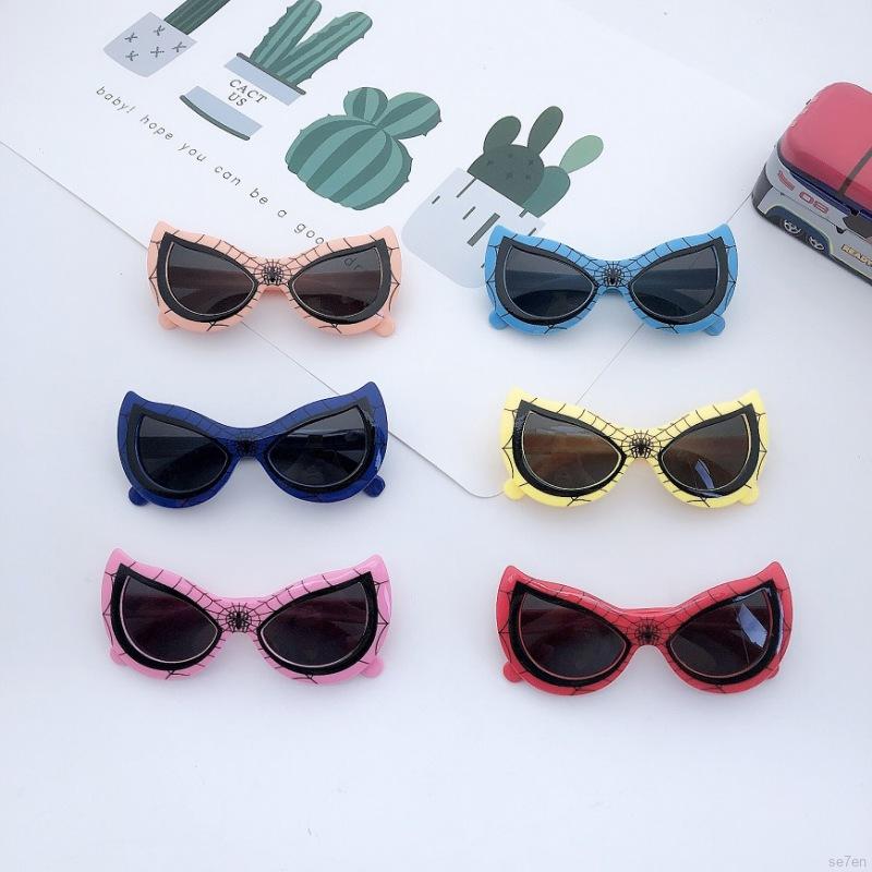 Kính mát phong cách Người Nhện dành cho các bé từ 2-8 tuổi