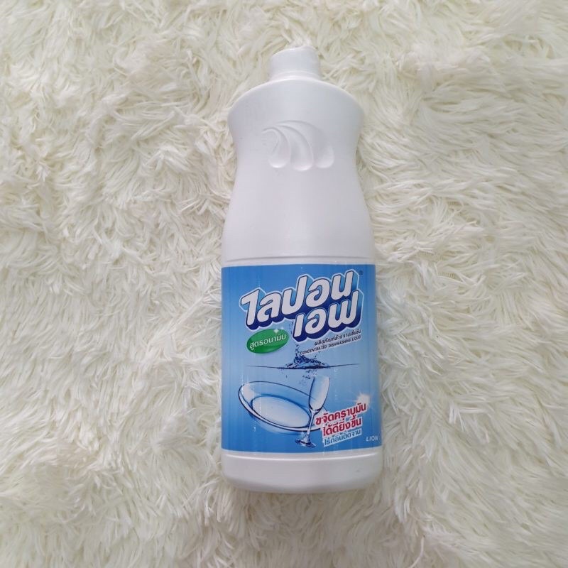 Nước Rửa Chén Thái Lan Lipon 800ml, Không Mùi, Không Độc Hại, Đánh Bay Dầu Mỡ -