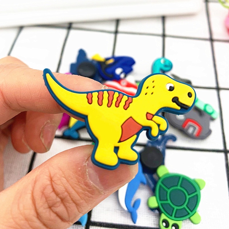 Crocs Jibbitz  Phụ Kiện Trang Trí Dép Chủ đề khủng long dễ thương  DIY Shoe Charms  pvc accessories  Với 1000 Mẫu Lựa Chọn Thích hợp cho giày trẻ em