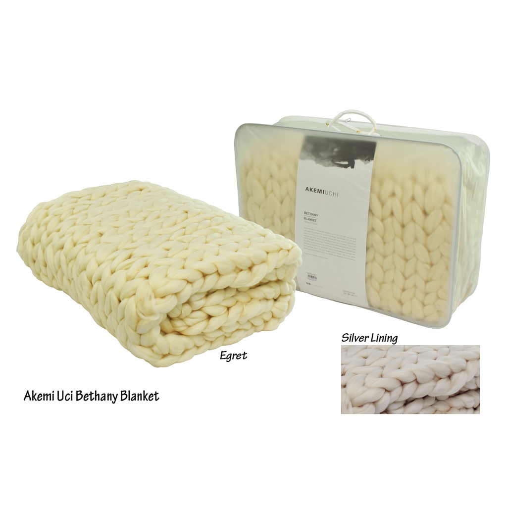 Chăn trang trí phòng khách Akemi Uchi Bethany 127x152cm