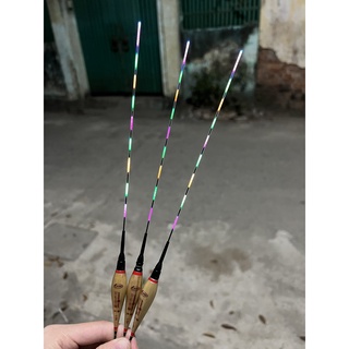 phao cỏ câu đài có đèn cao cấp