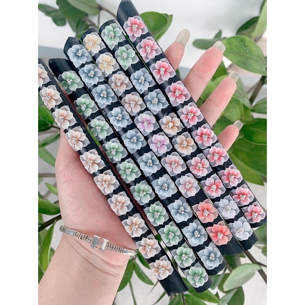hoa nail_hoa bột( vuông full chaan 9 cánh)