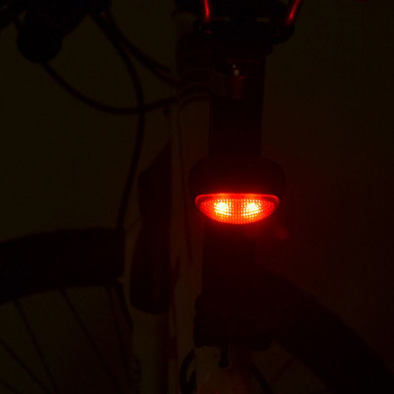 Đèn Led Cảnh Báo Gắn Đuôi Xe Đạp Sử Dụng Năng Lượng Mặt Trời
