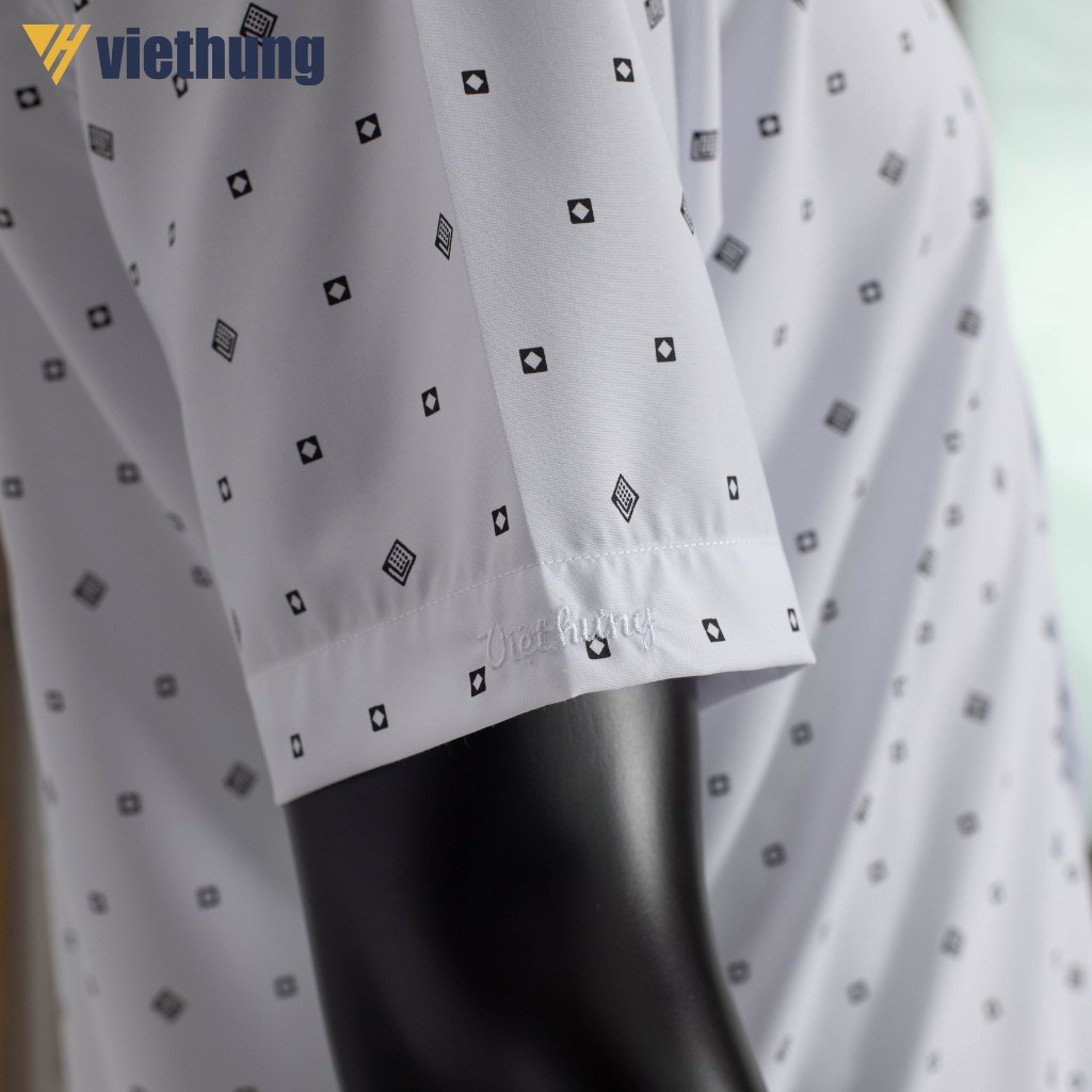 Áo Sơ Mi Nam Ngắn Tay Form Rộng Vải Kate Không Nhăn Thoáng Mát Sơ Mi Dáng Suông VIỆT HƯNG Họa Tiết | BigBuy360 - bigbuy360.vn