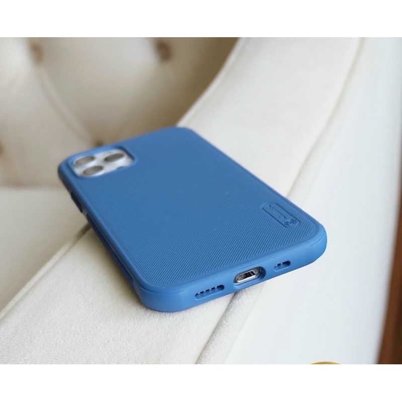 ỐP LƯNG IPHONE 13 PRO MAX, 13, 12 - 12 PRO - 12 PRO MAX NILLKIN SẦN LƯNG CỨNG VIỀN DẺO CHÍNH HÃNG