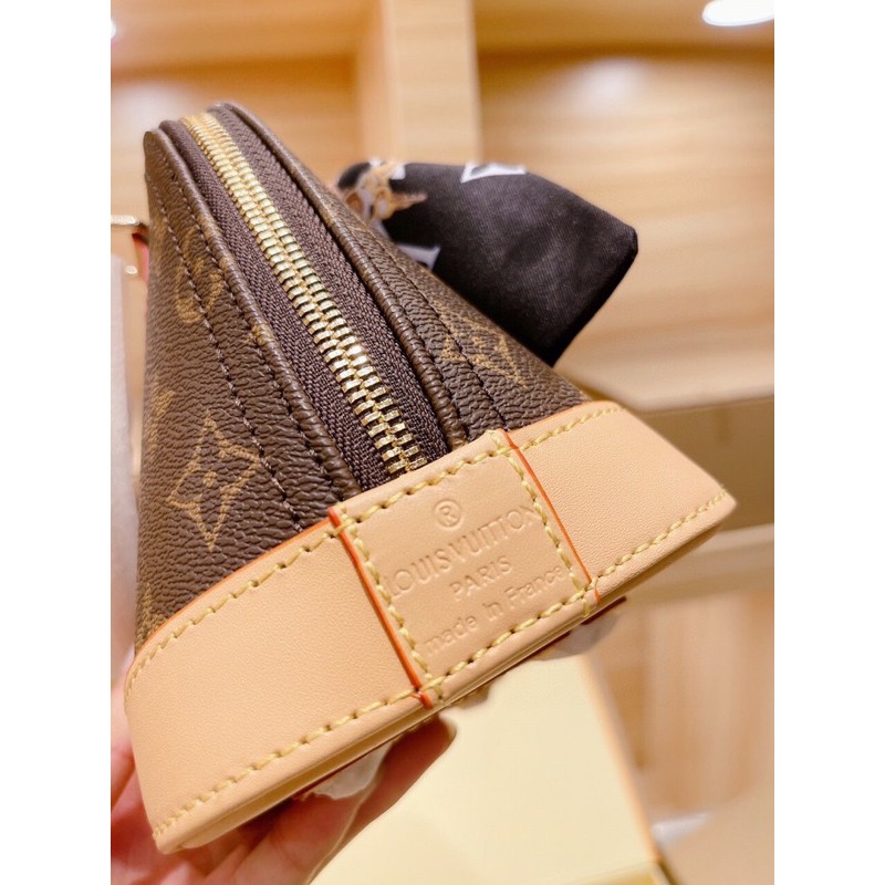 Túi Lv hến hàng vip order sz 24