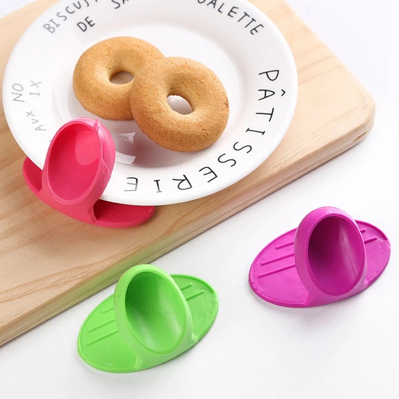 Dụng cụ nhấc nồi bằng silicone chống bỏng cách nhiệt tiện dụng