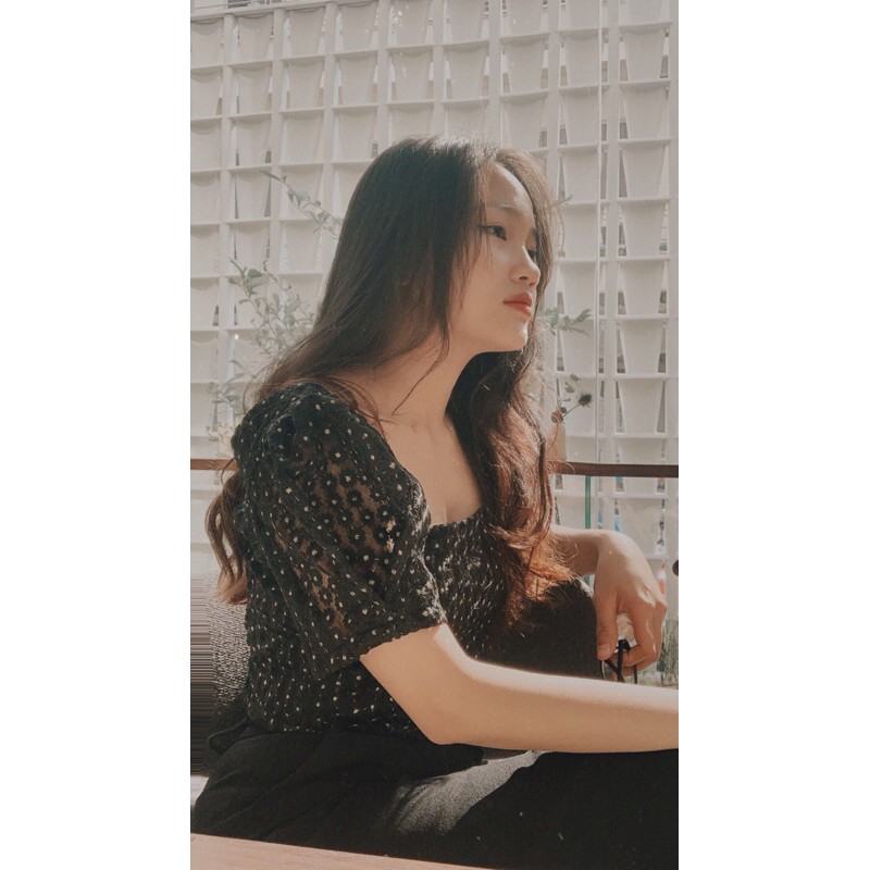 Áo thiết kế hoa cúc DONNA chính hãng croptop trẻ trung