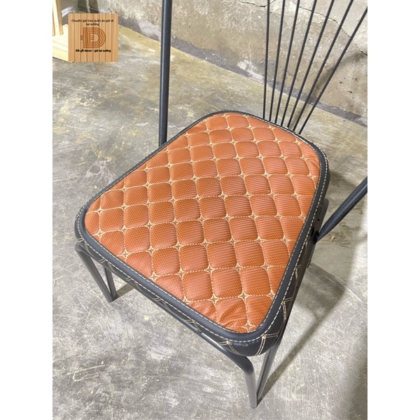 Ghế decor khung sắt bọc đệm cao cấp
