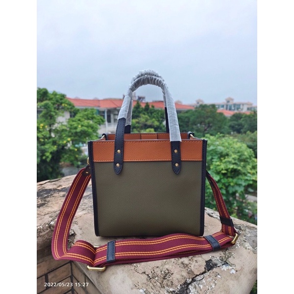 Túi Co ach Field tote